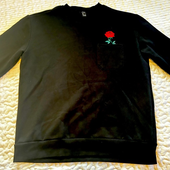 Forever 21 Other - Forever 21 Men's Red Rose Sweatshirt